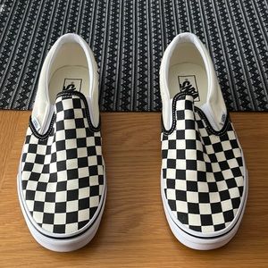 Van slip ons size 9